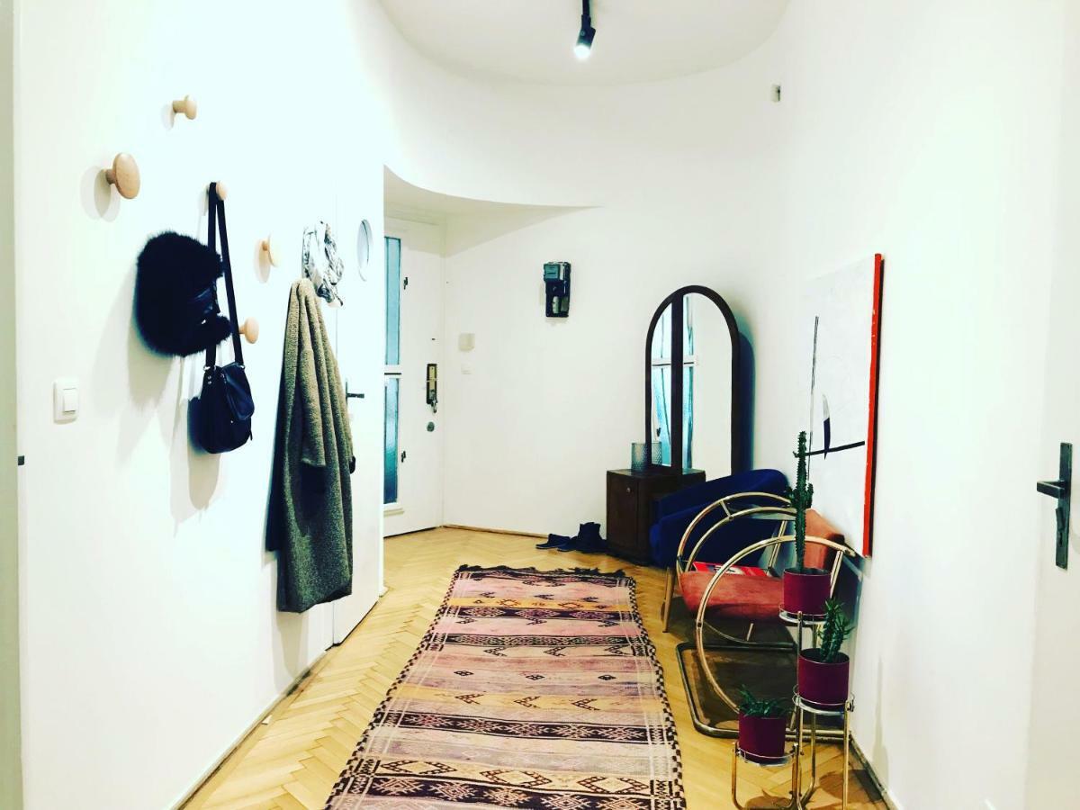 Spacious Bauhaus Icon Flat With Fitness Room In Central Buda, Close To The River And Margaret Island Budapeszt Zewnętrze zdjęcie